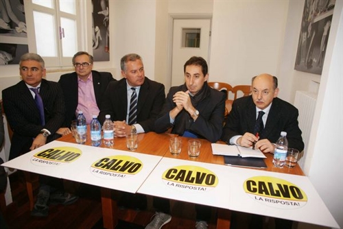 Calvo La risposta al fianco di Fabbio