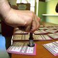 5 righe di giornata. Vince l'astensione,  riso amaro
